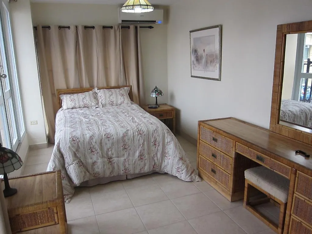 Plaza Apartamentos Aguadilla
